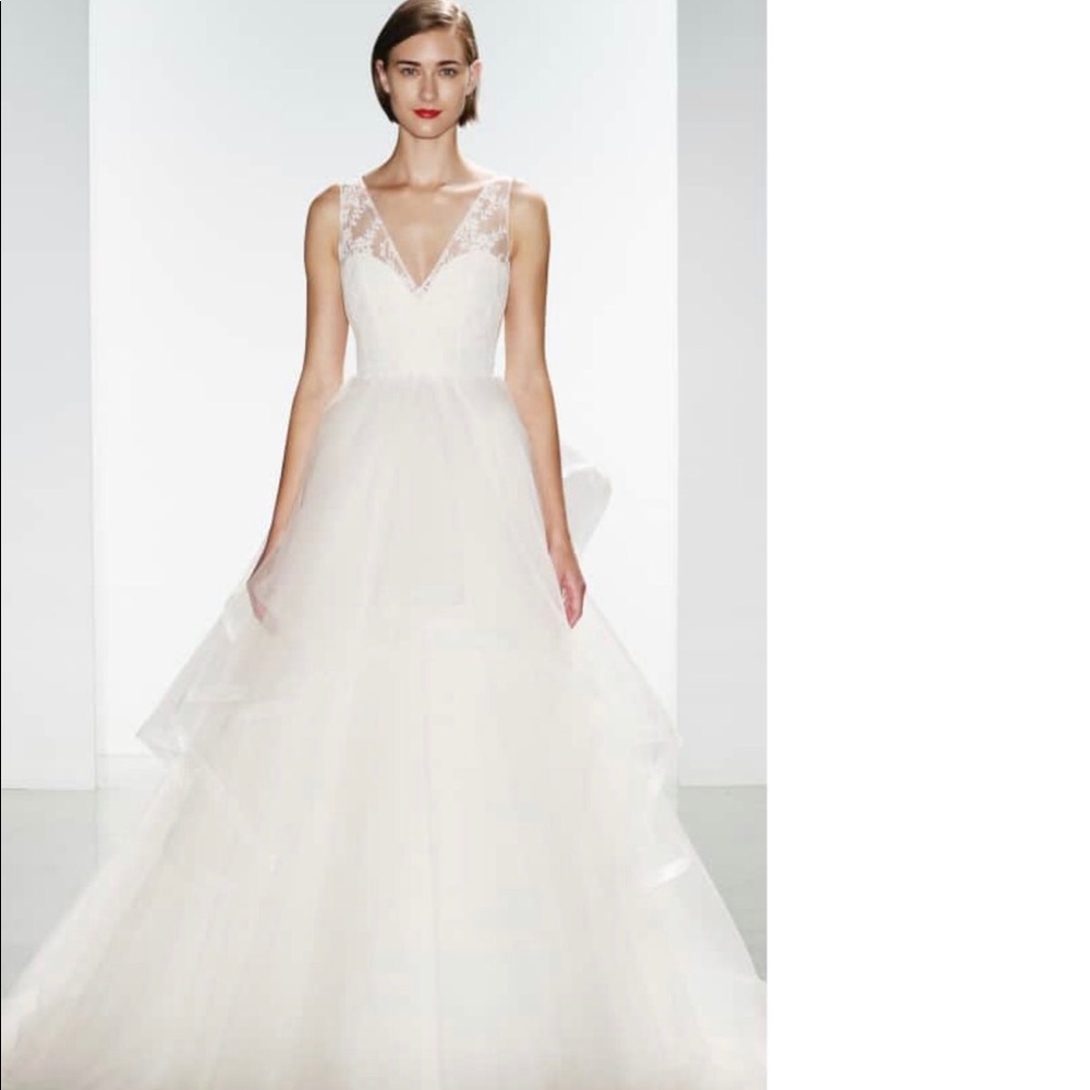 Lexi Lace & Tulle V-Neck Ballgown